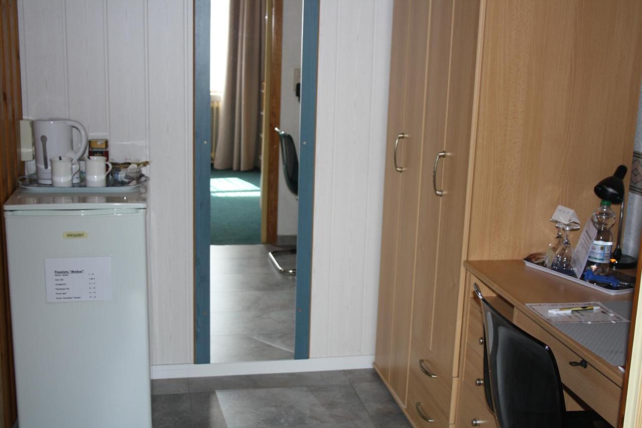 Gaestehaus Marek Nordenham Bagian luar foto